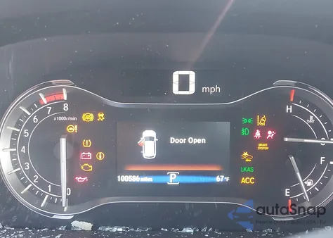 2017 Honda Pilot Touring z USA, uszkodzony, nr VIN 5FNYF6H93HB066398